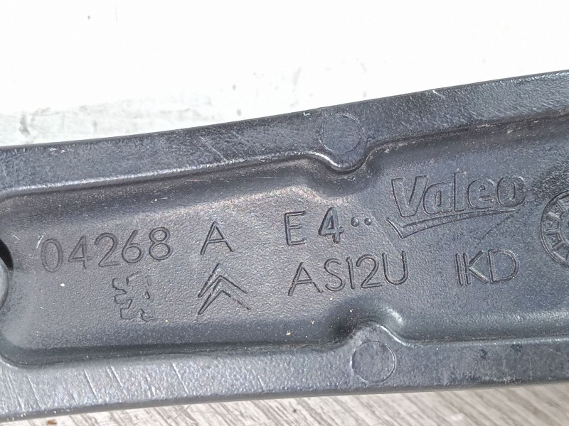 Recambio de brazo limpia delantero derecho para citroën c3 ii (sc_) 1.4 hdi 70 (sc8hzc, sc8hr0, sc8hp4) referencia OEM IAM   