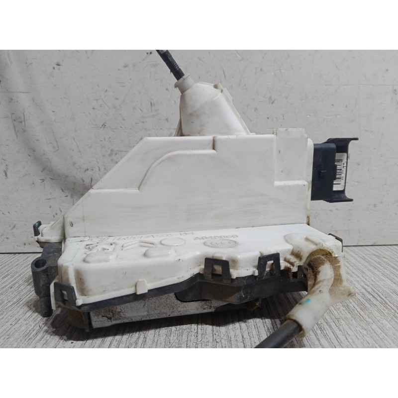 Recambio de cerradura puerta delantera derecha para citroën c3 ii (sc_) 1.4 hdi 70 (sc8hzc, sc8hr0, sc8hp4) referencia OEM IAM A