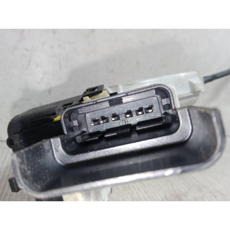 Recambio de cerradura puerta delantera izquierda para citroën c3 ii (sc_) 1.4 hdi 70 (sc8hzc, sc8hr0, sc8hp4) referencia OEM IAM
