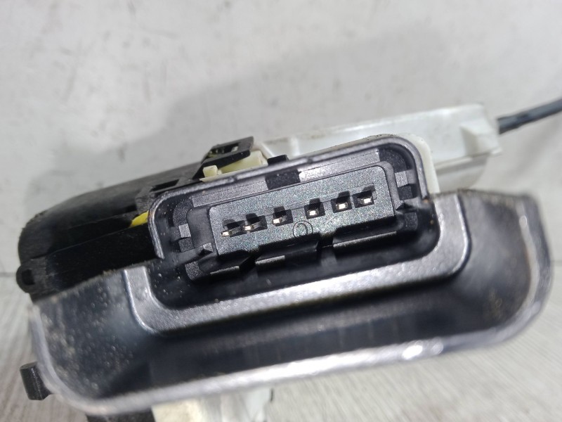 Recambio de cerradura puerta delantera izquierda para citroën c3 ii (sc_) 1.4 hdi 70 (sc8hzc, sc8hr0, sc8hp4) referencia OEM IAM