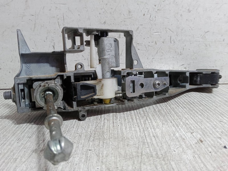 Recambio de maneta exterior delantera izquierda para citroën c3 ii (sc_) 1.4 hdi 70 (sc8hzc, sc8hr0, sc8hp4) referencia OEM IAM 