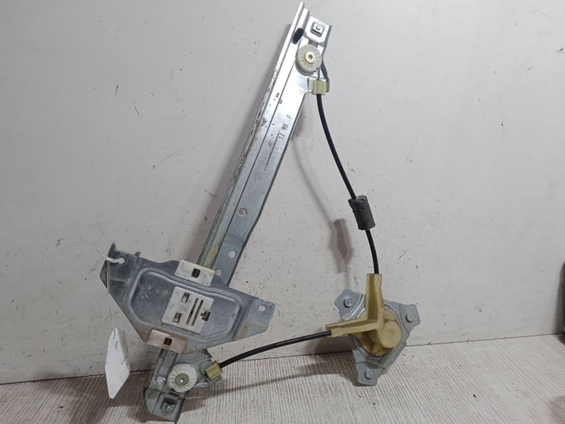 Recambio de elevalunas trasero derecho para citroën c3 ii (sc_) 1.4 hdi 70 (sc8hzc, sc8hr0, sc8hp4) referencia OEM IAM 968312898