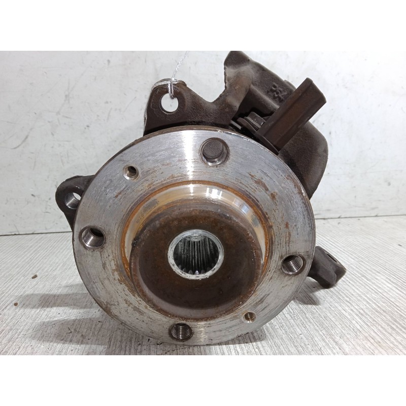 Recambio de mangueta delantera izquierda para citroën c3 ii (sc_) 1.4 hdi 70 (sc8hzc, sc8hr0, sc8hp4) referencia OEM IAM 1607557