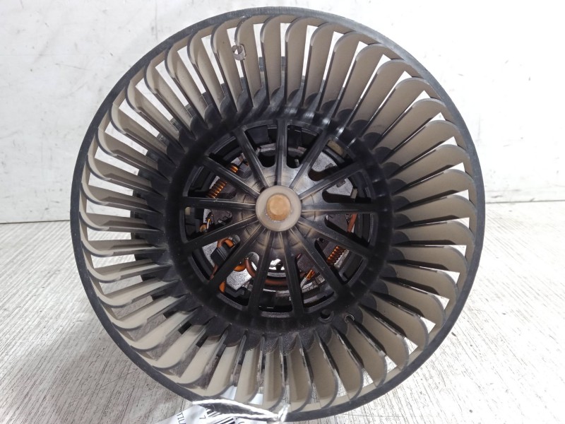 Recambio de motor calefaccion para citroën c3 ii (sc_) 1.4 hdi 70 (sc8hzc, sc8hr0, sc8hp4) referencia OEM IAM T4190001  