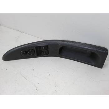 MANDO ELEVALUNAS DELANTERO IZQUIERDO 8D0959565A 