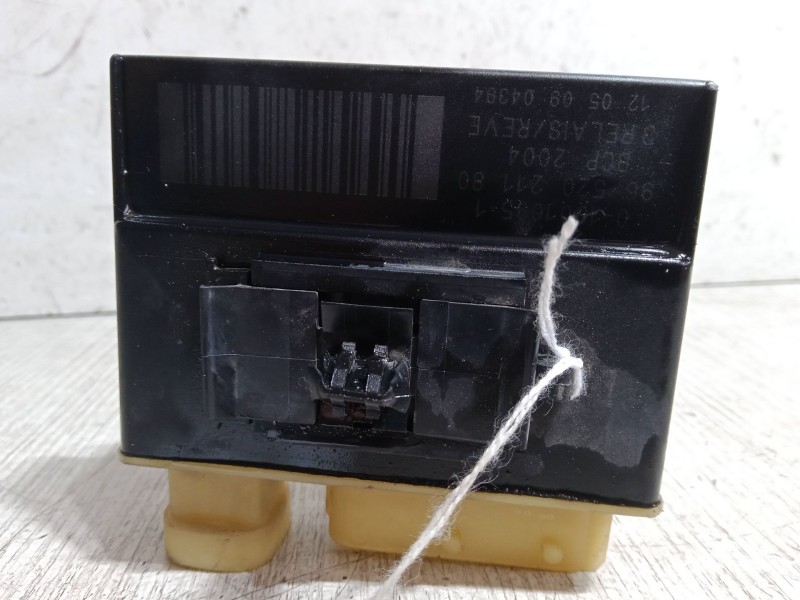 Recambio de caja precalentamiento para citroën c3 ii (sc_) 1.4 hdi 70 (sc8hzc, sc8hr0, sc8hp4) referencia OEM IAM 9652021180  