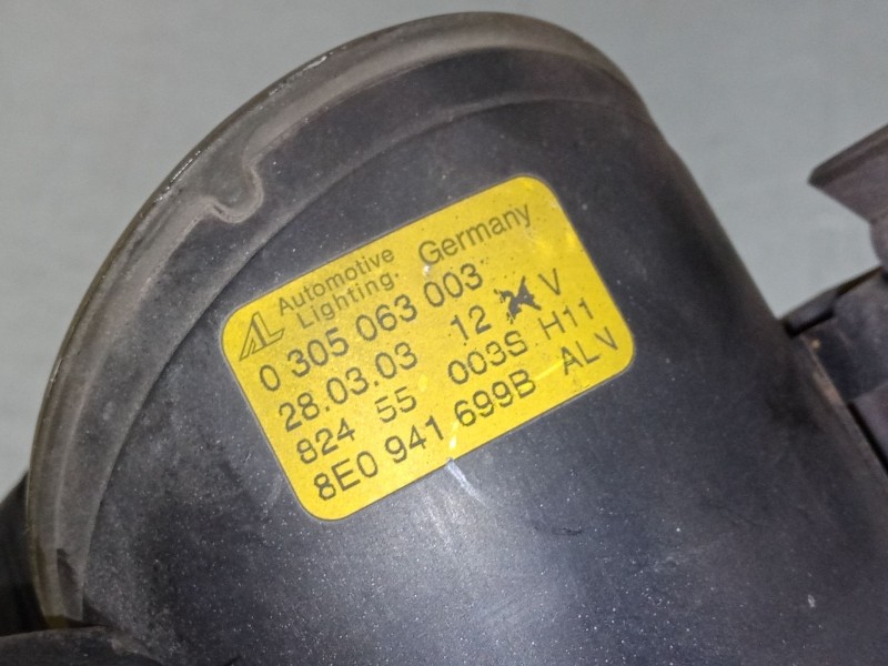 Recambio de faro antiniebla izquierdo para audi a4 b6 avant (8e5) 1.9 tdi referencia OEM IAM 8E0941699B  