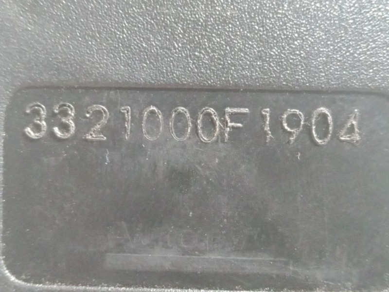 Recambio de anclaje cinturon trasero derecho para peugeot 307 cc (3b) 2.0 16v referencia OEM IAM 3321000F1904  