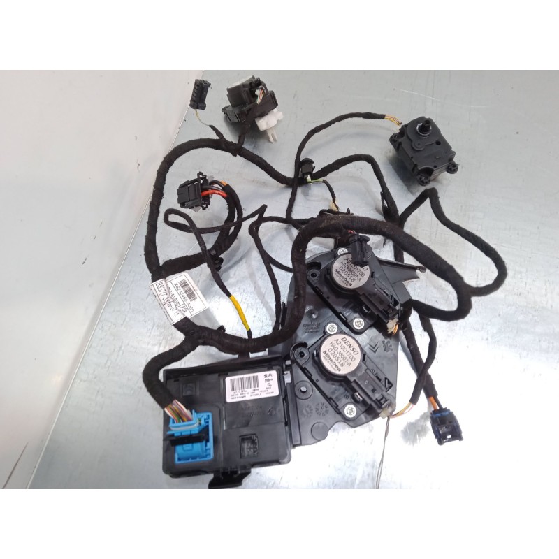 Recambio de motor apertura trampillas climatizador para citroën c4 spacetourer (3d_) 1.5 bluehdi 130 referencia OEM IAM 98110393