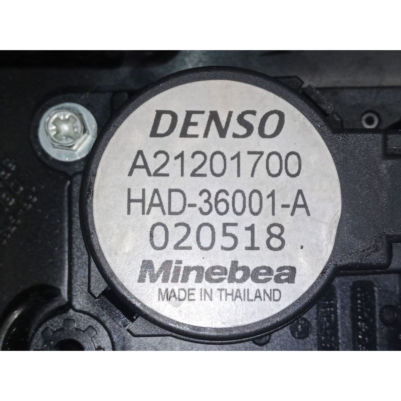 Recambio de motor apertura trampillas climatizador para citroën c4 spacetourer (3d_) 1.5 bluehdi 130 referencia OEM IAM 98110393