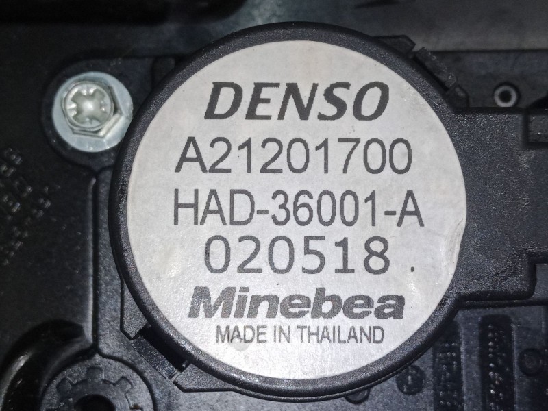 Recambio de motor apertura trampillas climatizador para citroën c4 spacetourer (3d_) 1.5 bluehdi 130 referencia OEM IAM 98110393