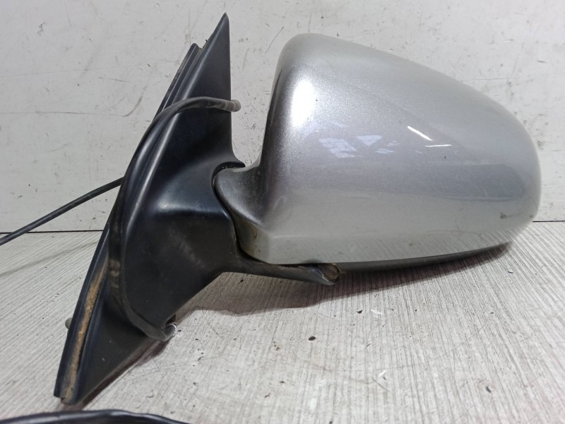 Recambio de retrovisor electrico izquierdo para audi a4 b6 avant (8e5) 2.0 referencia OEM IAM    Recambio de retrovisor electrico izquierdo para audi a4 b6 avant (8e5) 2.0 referencia OEM IAM