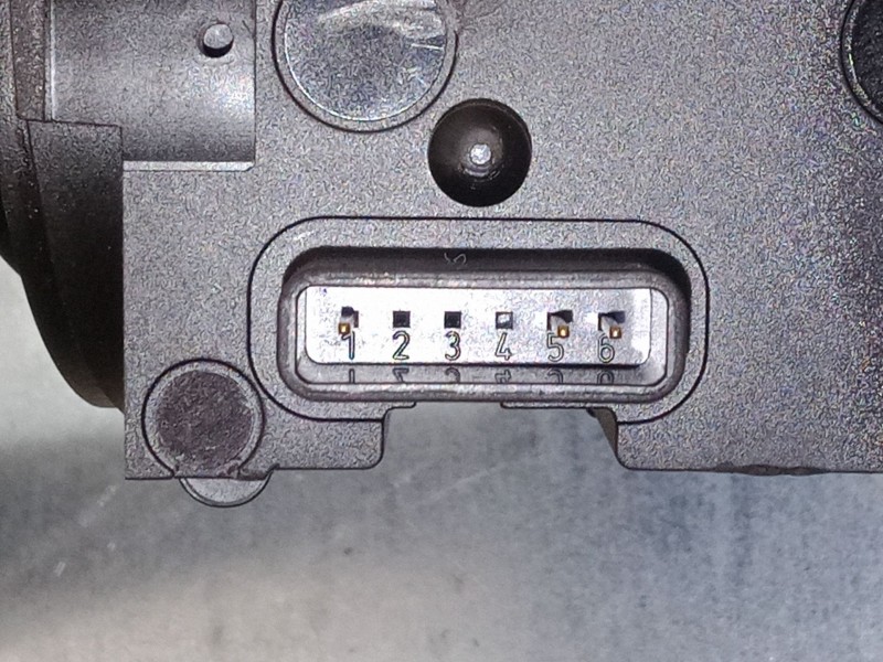Recambio de mando de intermitencia para audi a4 b7 avant (8ed) 2.0 tdi referencia OEM IAM 4E0953513E  