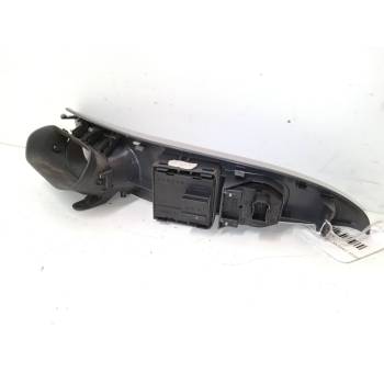 MANDO ELEVALUNAS DELANTERO IZQUIERDO 8D0959565A 