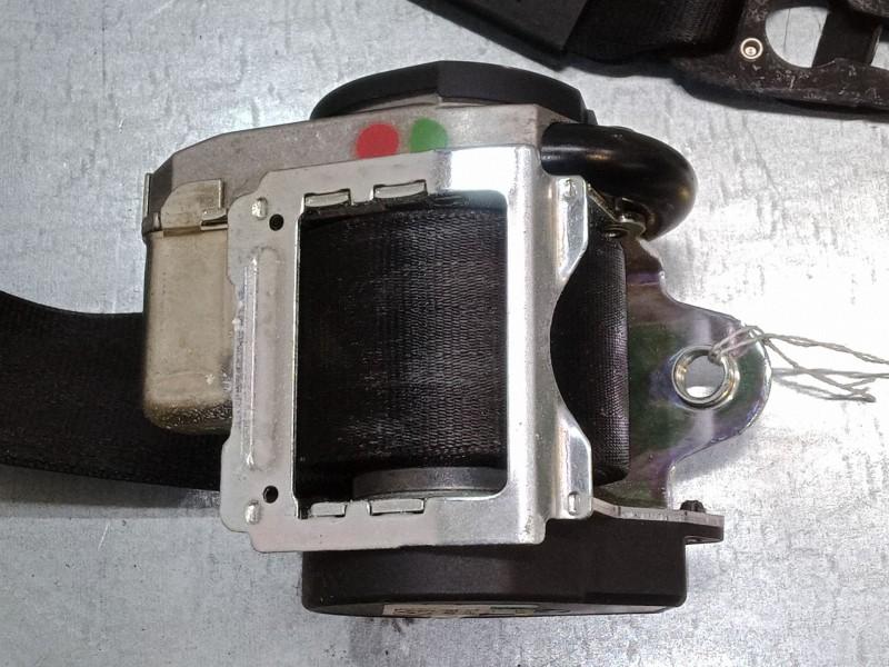 Recambio de cinturon seguridad delantero derecho para audi a4 b7 avant (8ed) 2.0 tdi referencia OEM IAM   