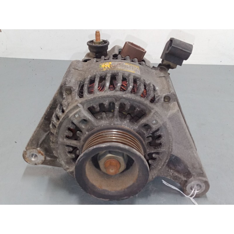 Recambio de alternador para toyota corolla (_e12_) 1.6 vvt-i (zze121_) referencia OEM IAM 27060-22030  