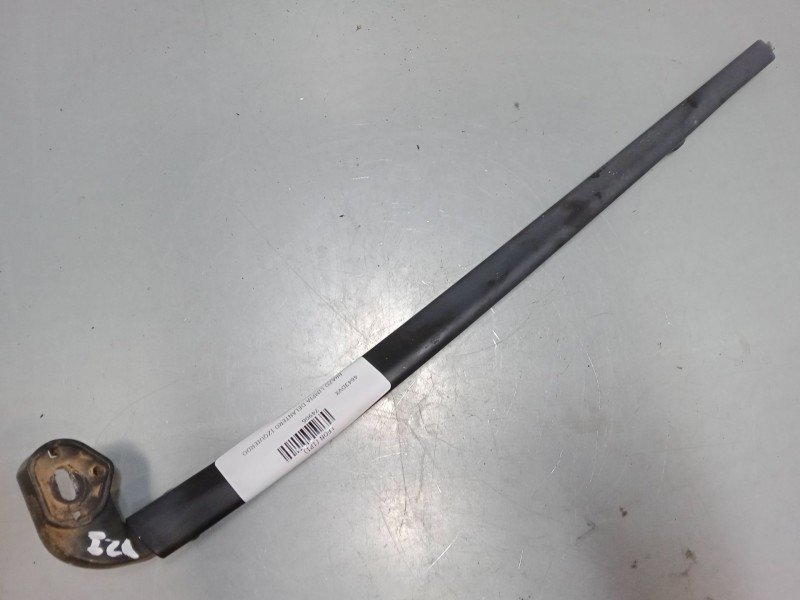 Recambio de brazo limpia delantero izquierdo para seat leon (1p1) 1.6 referencia OEM IAM   