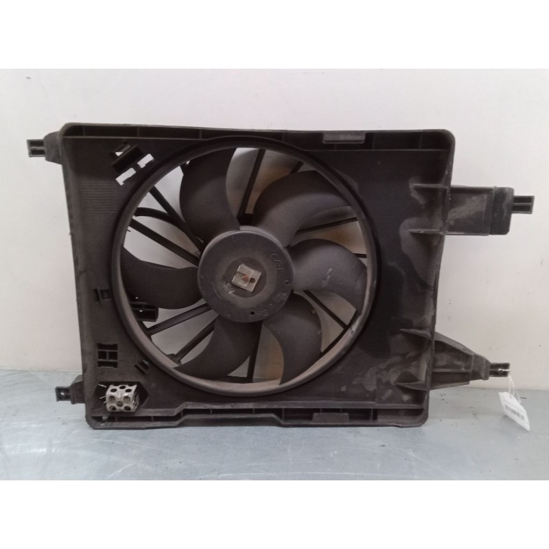 Recambio de electroventilador para renault megane ii station wagon (km0/1_) 1.6 16v referencia OEM IAM 8200151464   Recambio de electroventilador para renault megane ii station wagon (km0/1_) 1.6 16v referencia OEM IAM 8200151464