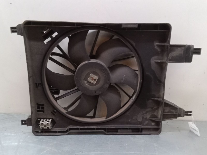 Recambio de electroventilador para renault megane ii station wagon (km0/1_) 1.6 16v referencia OEM IAM 8200151464   Recambio de electroventilador para renault megane ii station wagon (km0/1_) 1.6 16v referencia OEM IAM 8200151464