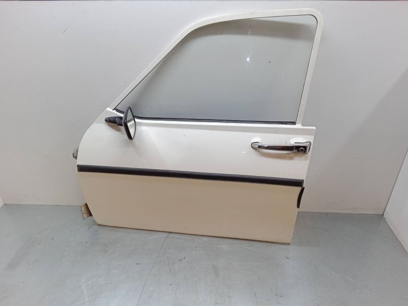 Recambio de puerta delantera izquierda para renault 12 variable (117_, 133_) 1.3 (1170) referencia OEM IAM    Recambio de puerta delantera izquierda para renault 12 variable (117_, 133_) 1.3 (1170) referencia OEM IAM