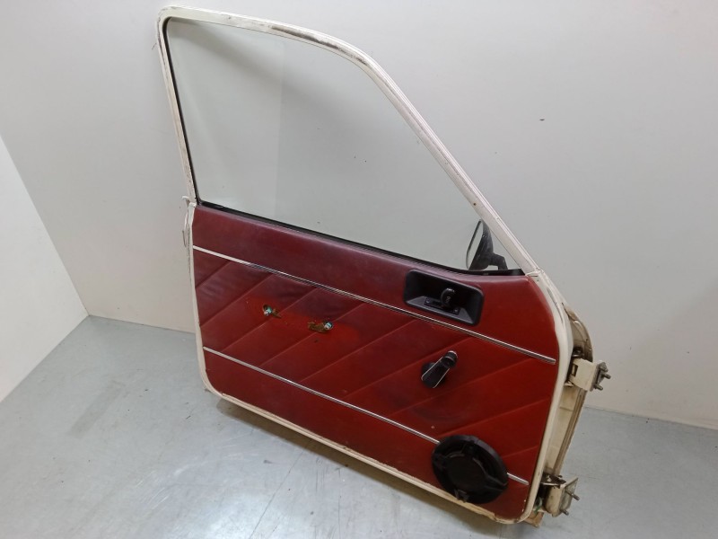 Recambio de puerta delantera izquierda para renault 12 variable (117_, 133_) 1.3 (1170) referencia OEM IAM    Recambio de puerta delantera izquierda para renault 12 variable (117_, 133_) 1.3 (1170) referencia OEM IAM