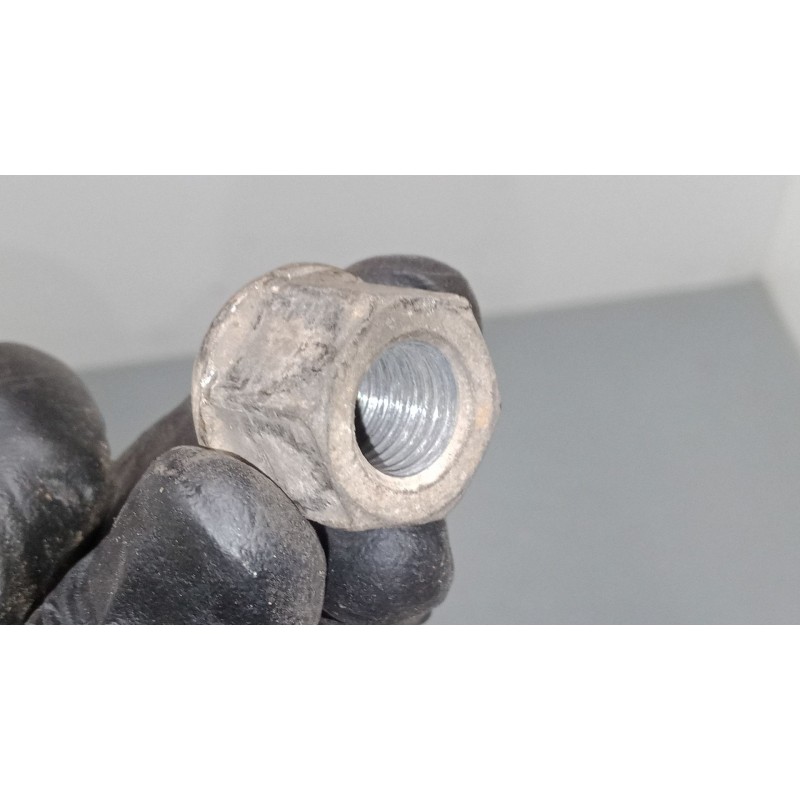 Recambio de pack 5 tornillos llanta alumino opel - vaso 19 para opel frontera a sport (u92) 2.0 i (52sud2, 55sud2) referencia OE Recambio de pack 5 tornillos llanta alumino opel - vaso 19 para opel frontera a sport (u92) 2.0 i (52sud2, 55sud2) referencia OE