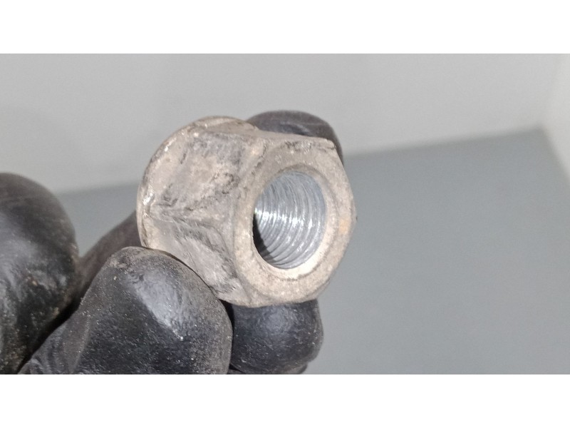 Recambio de pack 5 tornillos llanta alumino opel - vaso 19 para opel frontera a sport (u92) 2.0 i (52sud2, 55sud2) referencia OE Recambio de pack 5 tornillos llanta alumino opel - vaso 19 para opel frontera a sport (u92) 2.0 i (52sud2, 55sud2) referencia OE