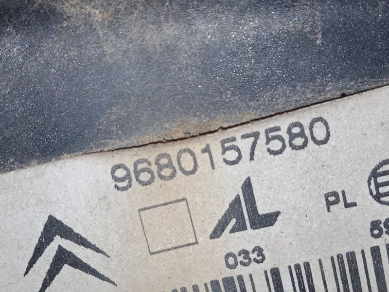 Recambio de faro izquierdo para citroën c3 i (fc_, fn_) 1.4 hdi referencia OEM IAM 9680157580  