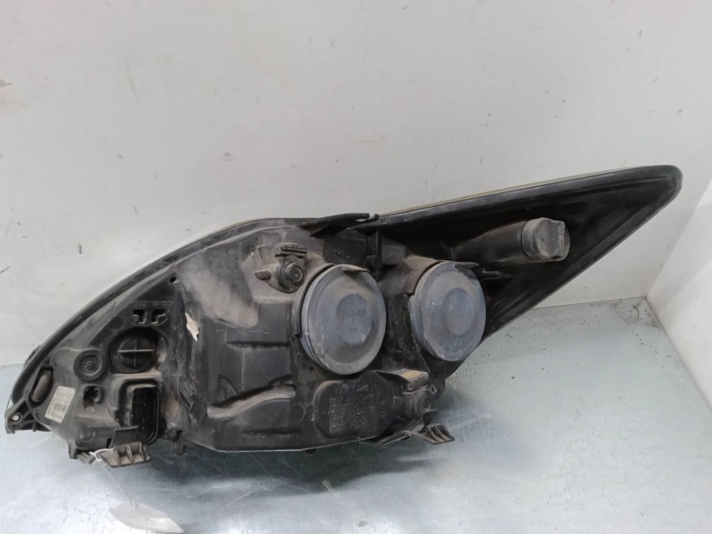 Recambio de faro derecho para ford focus ii (da_, hcp, dp) 1.6 tdci referencia OEM IAM 8M5113W029  