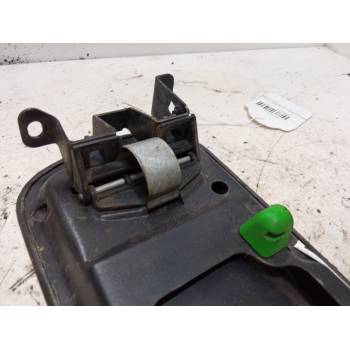 TAPA EXTERIOR COMBUSTIBLE 