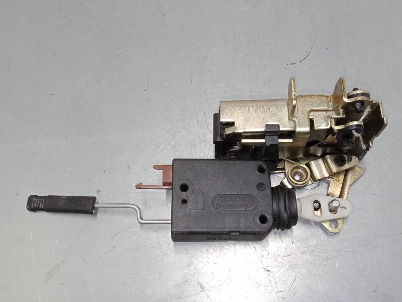 Recambio de cerradura puerta delantera derecha para peugeot 106 ii (1a_, 1c_) 1.1 i referencia OEM IAM   