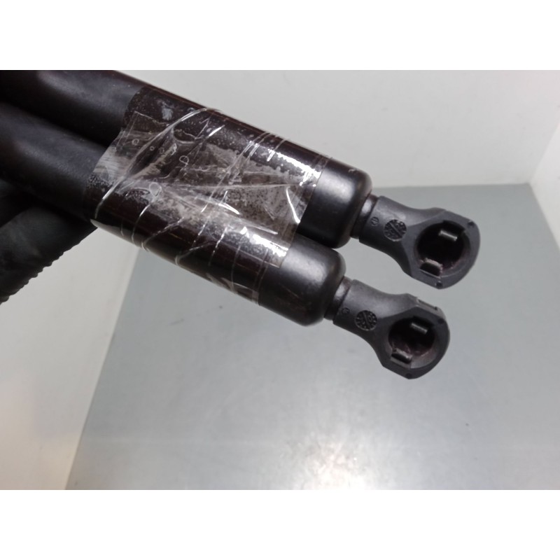 Recambio de amortiguadores malet/porton para peugeot 106 ii (1a_, 1c_) 1.1 i referencia OEM IAM   