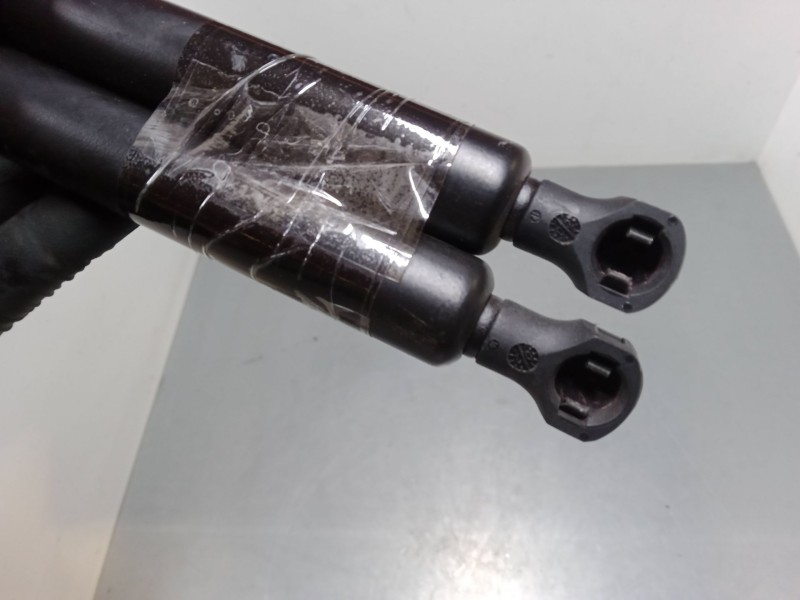 Recambio de amortiguadores malet/porton para peugeot 106 ii (1a_, 1c_) 1.1 i referencia OEM IAM   