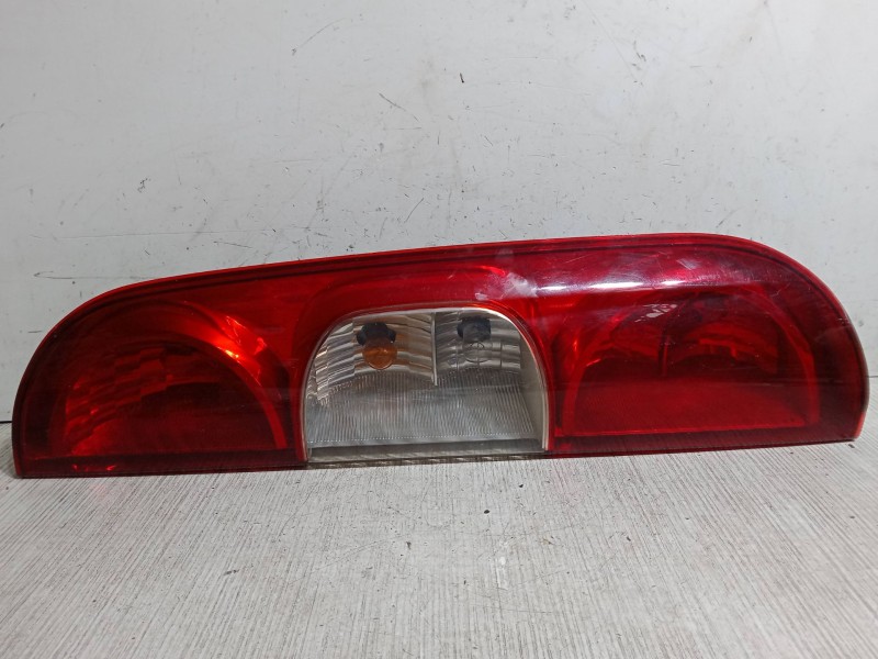 Recambio de piloto trasero derecho para fiat doblo furgoneta/monovolumen (223_) 1.9 jtd referencia OEM IAM   