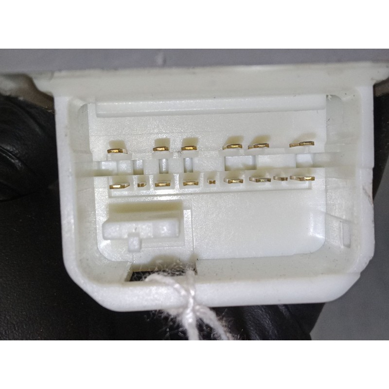 Recambio de mando elevalunas delantero izquierdo para toyota rav 4 iii (_a3_) 2.2 d 4wd (ala30_) referencia OEM IAM   