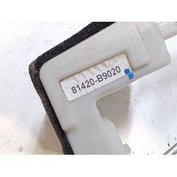 CERRADURA PUERTA TRASERA DERECHA 81420B9020 