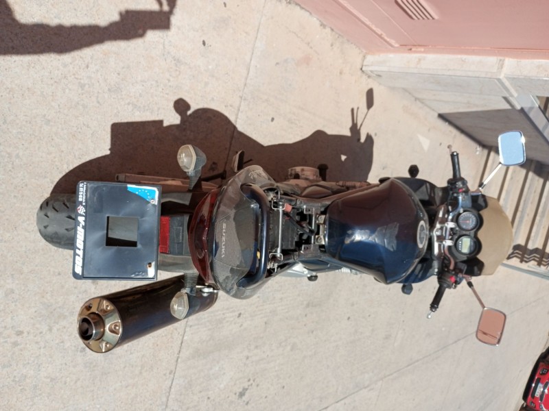 suzuki gsf bandit del año 2007