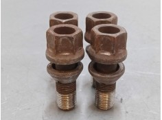 Recambio de pack 4 tornillos llanta chapa iveco - vaso17 para iveco stralis ad 260 s 36 y/ps euro5 ad260s36y ps referencia OEM I