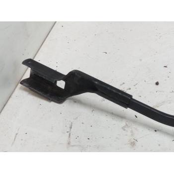 BRAZO LIMPIA DELANTERO IZQUIERDO 