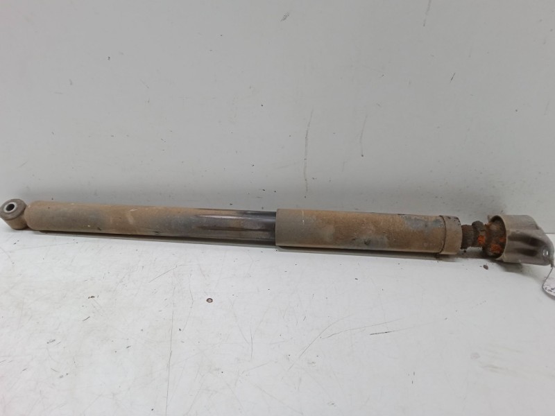 Recambio de amortiguador trasero izquierdo para ford focus ii (da_, hcp, dp) 1.6 tdci referencia OEM IAM   