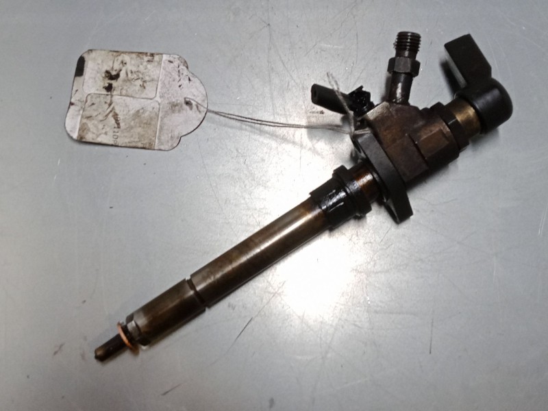 Recambio de inyector para ford focus ii sedán (db_, fch, dh) 2.0 tdci referencia OEM IAM   