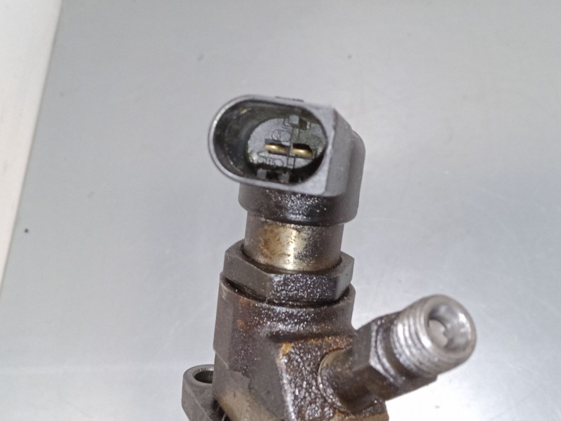 Recambio de inyector para ford focus ii sedán (db_, fch, dh) 2.0 tdci referencia OEM IAM   