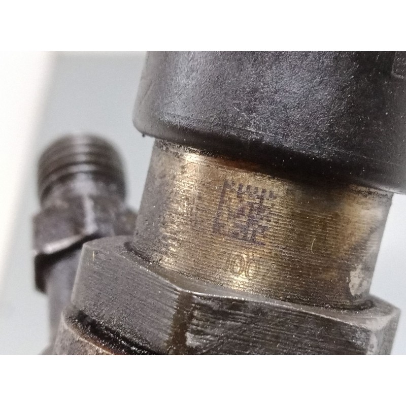 Recambio de inyector para ford focus ii sedán (db_, fch, dh) 2.0 tdci referencia OEM IAM   