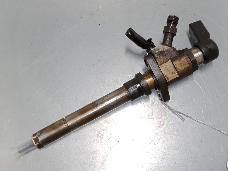 Recambio de inyector para ford focus ii sedán (db_, fch, dh) 2.0 tdci referencia OEM IAM   