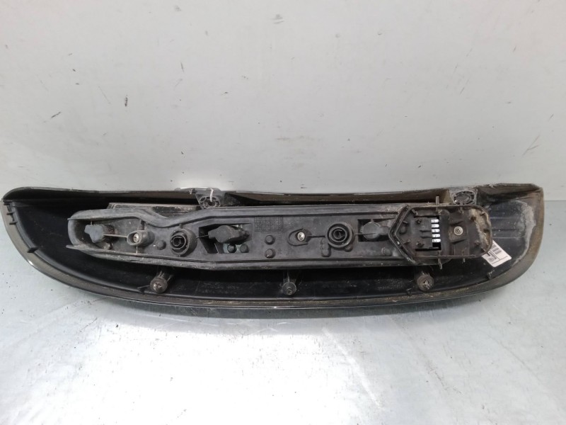 Recambio de piloto trasero derecho para opel corsa c (x01) 1.4 twinport (f08, f68) referencia OEM IAM   