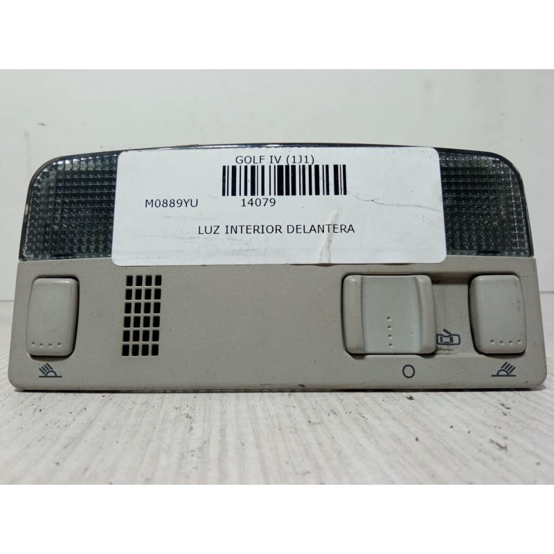 Recambio de luz interior delantera para volkswagen golf iv (1j1) 1.9 tdi referencia OEM IAM PA6MX30 3B0 947 105 C 