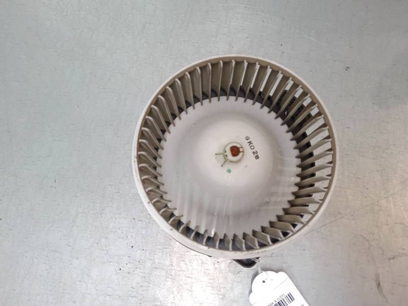 MOTOR CALEFACCION 42424010 