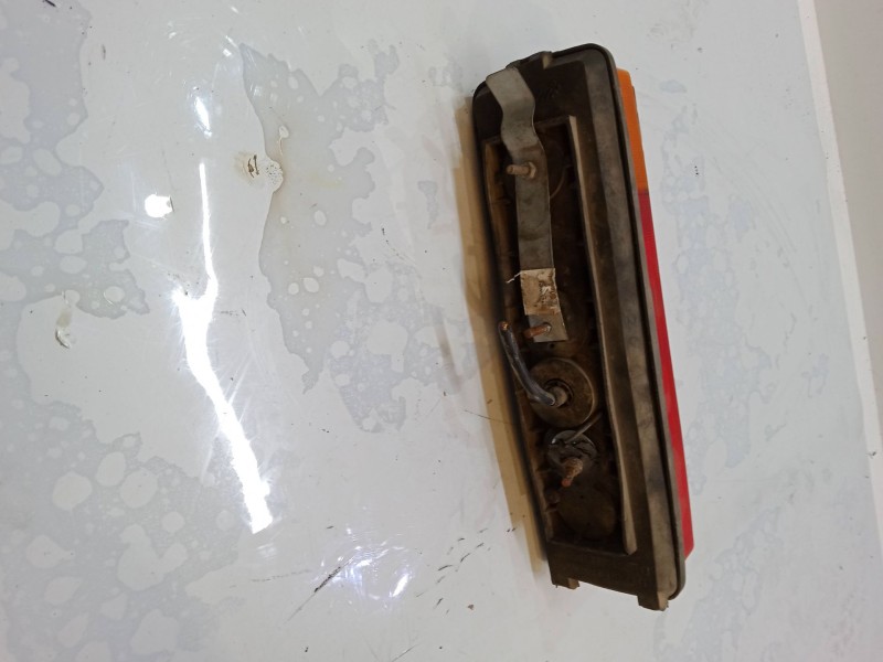 Recambio de piloto trasero izquierdo para ford transit caja/chasis (e_ _) 2.5 td (eme/l/s, ene/l/s) referencia OEM IAM   