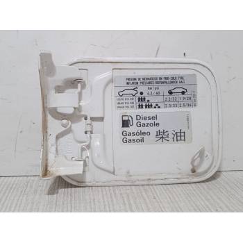 TAPA EXTERIOR COMBUSTIBLE 