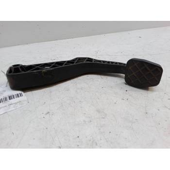 PEDAL EMBRAGUE 